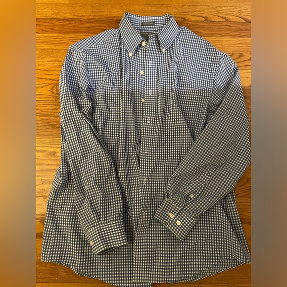 Saddlebread button down - Picture 1 of 1